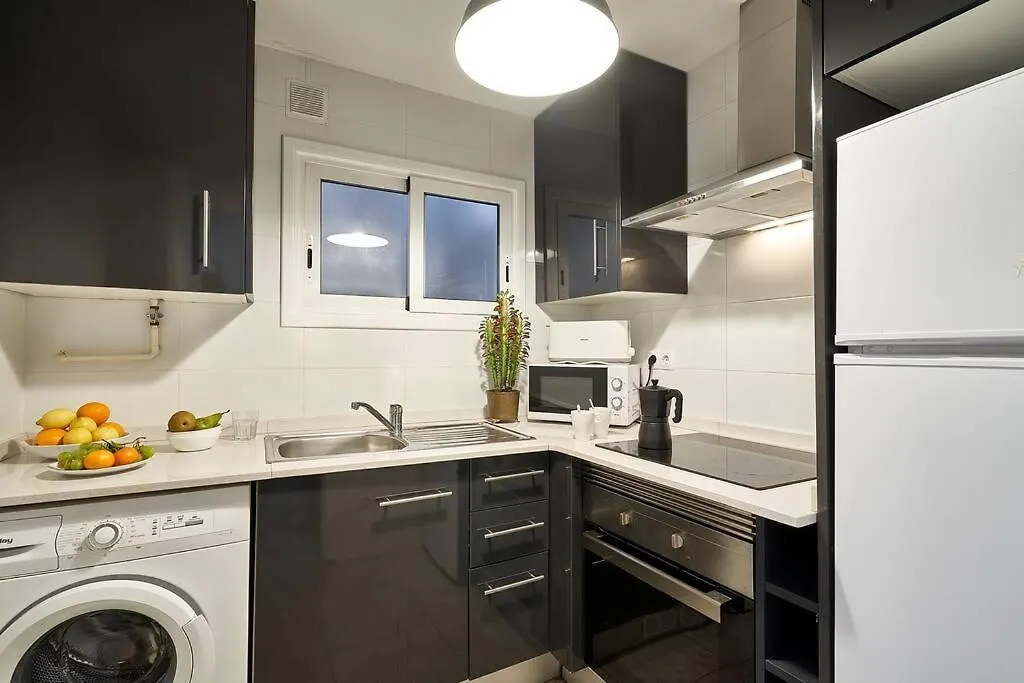 Bebarceloner Sant Andreu Apartments - 3 Bedrooms  Βαρκελώνη
